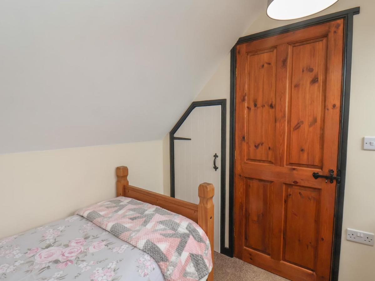 Cow Byre Cottage ウィットビー エクステリア 写真